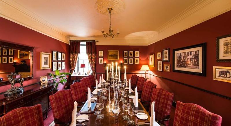 Thainstone House インヴァルリー エクステリア 写真
