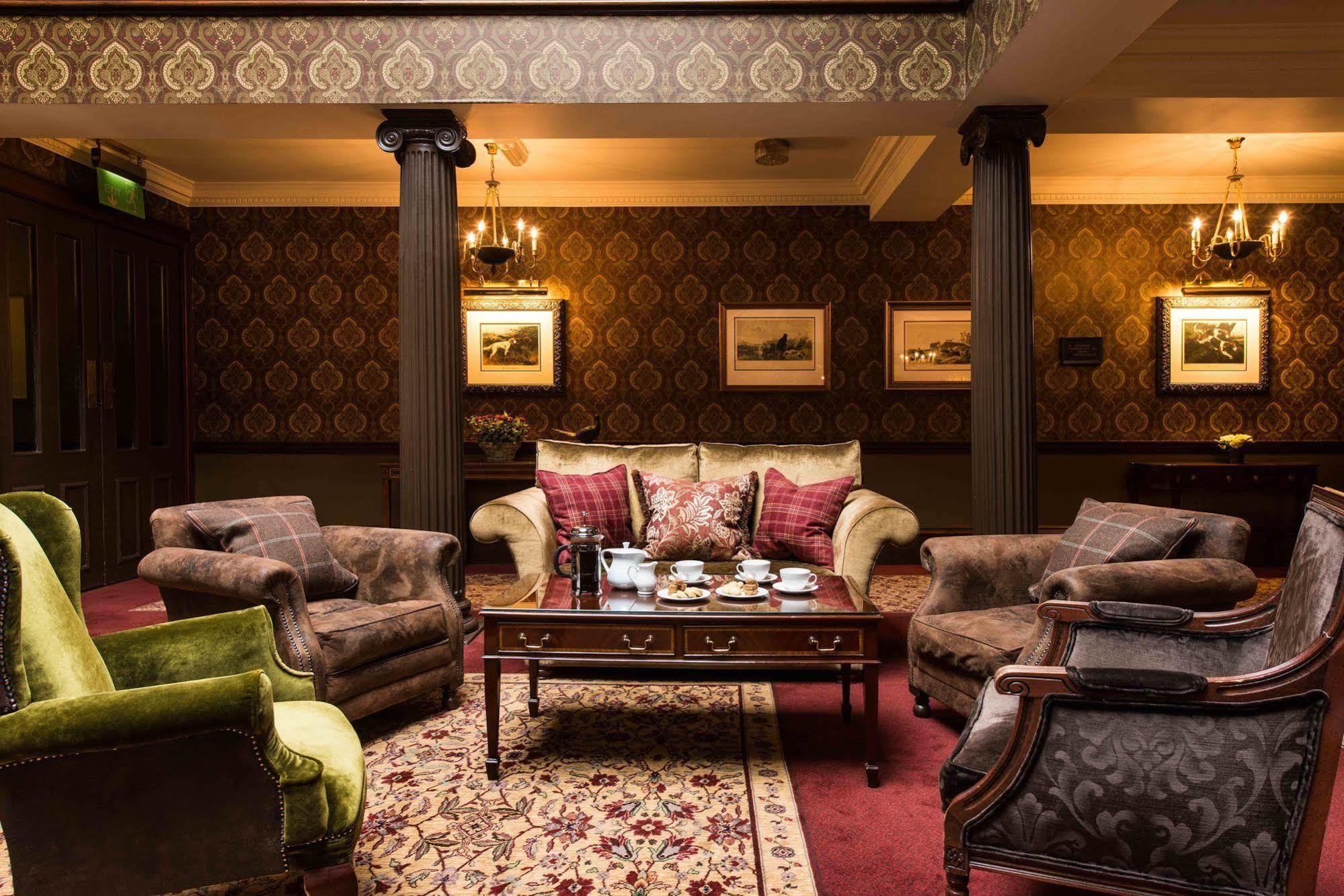 Thainstone House インヴァルリー エクステリア 写真
